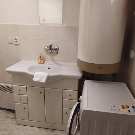 Holiday home Prazdninovy V Ceskem Raji Knezmost